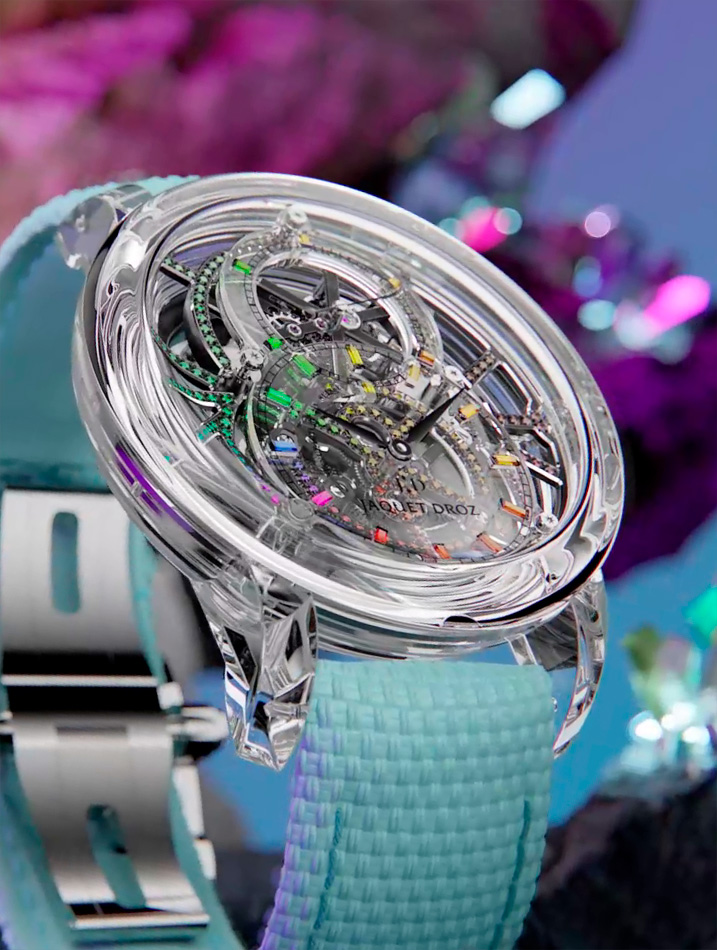 陀飞轮镂空蓝宝石腕表