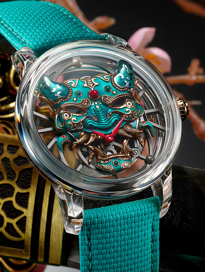 晶莹镂空陀飞轮腕表武士道特别款