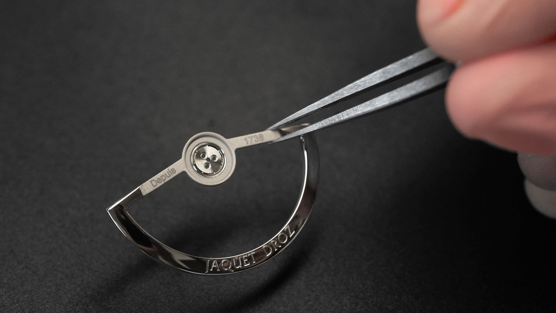 Grande Seconde Skelet Sapphire