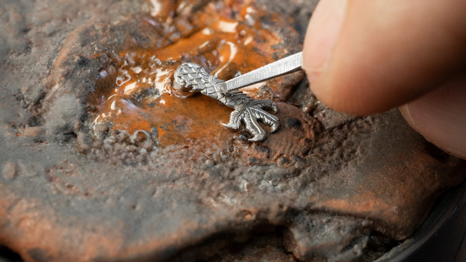 Imperial Dragon Automaton Sapphire – Opal