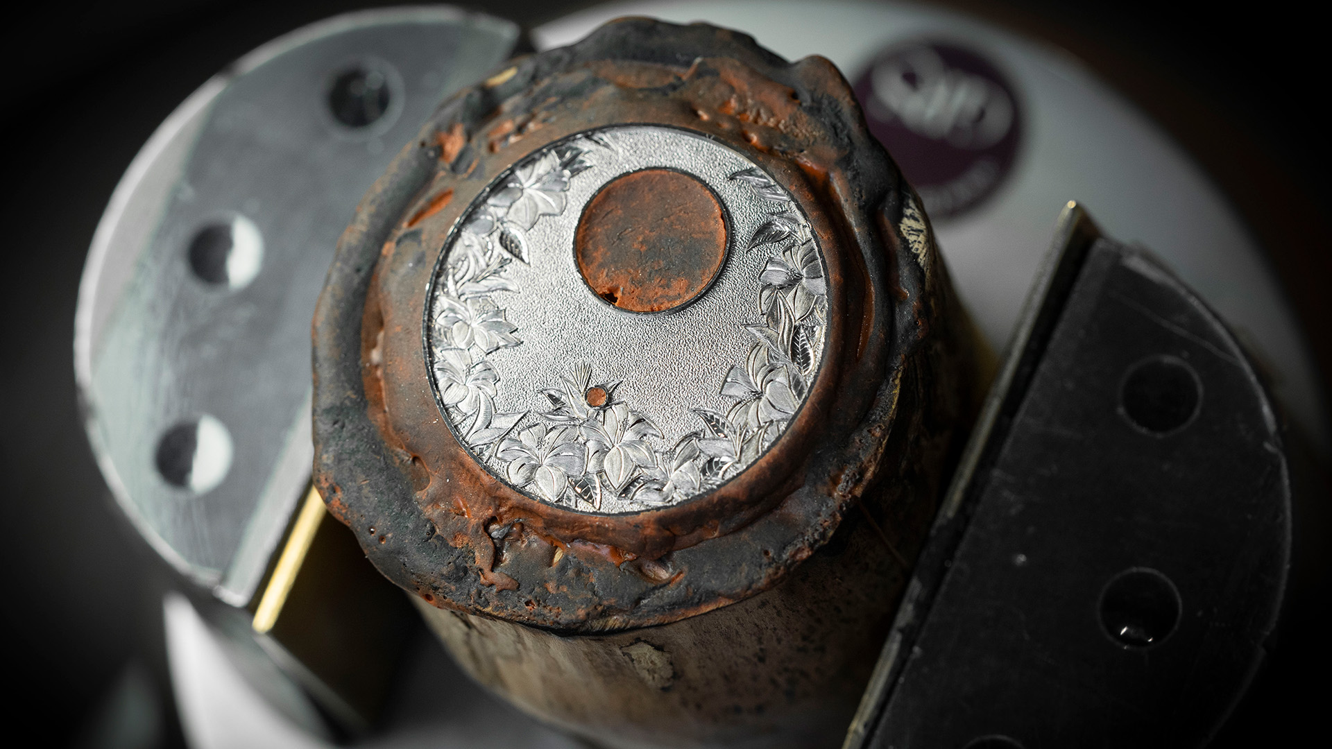 Petite Heure Minute Red Gold - Hummingbird